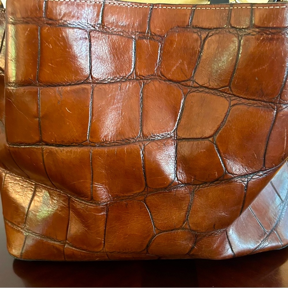 Dooney Dennison large Barlow, cognac.